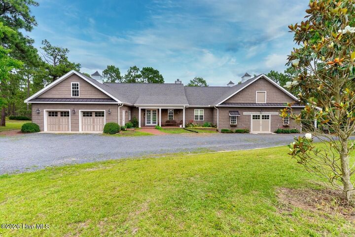 Property Photo: 729 Furr Road NC 28394