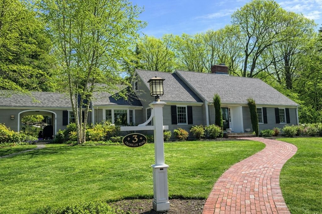 Property Photo:  3 Franklin Road  MA 02420 