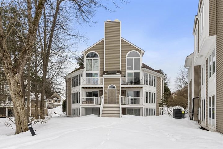 Property Photo:  47 Pointe Rok Dr 47  MA 01604 