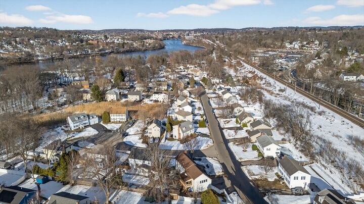 Property Photo:  31 Rainbow Drive  MA 01835 