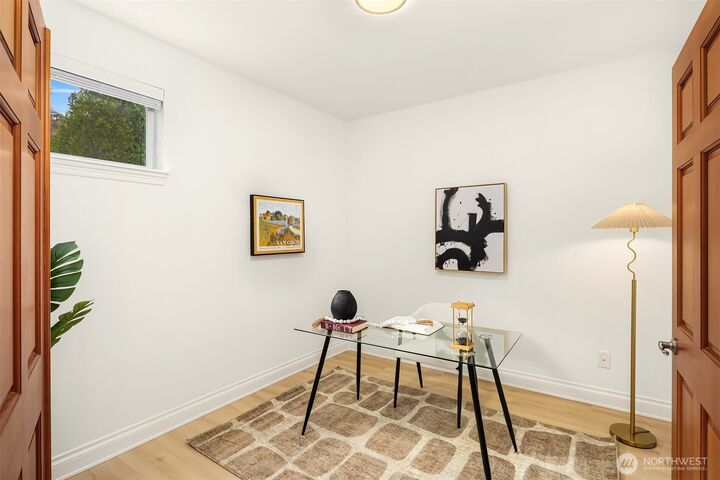 Property Photo:  5000 NW Village Park Drive G242  WA 98027 