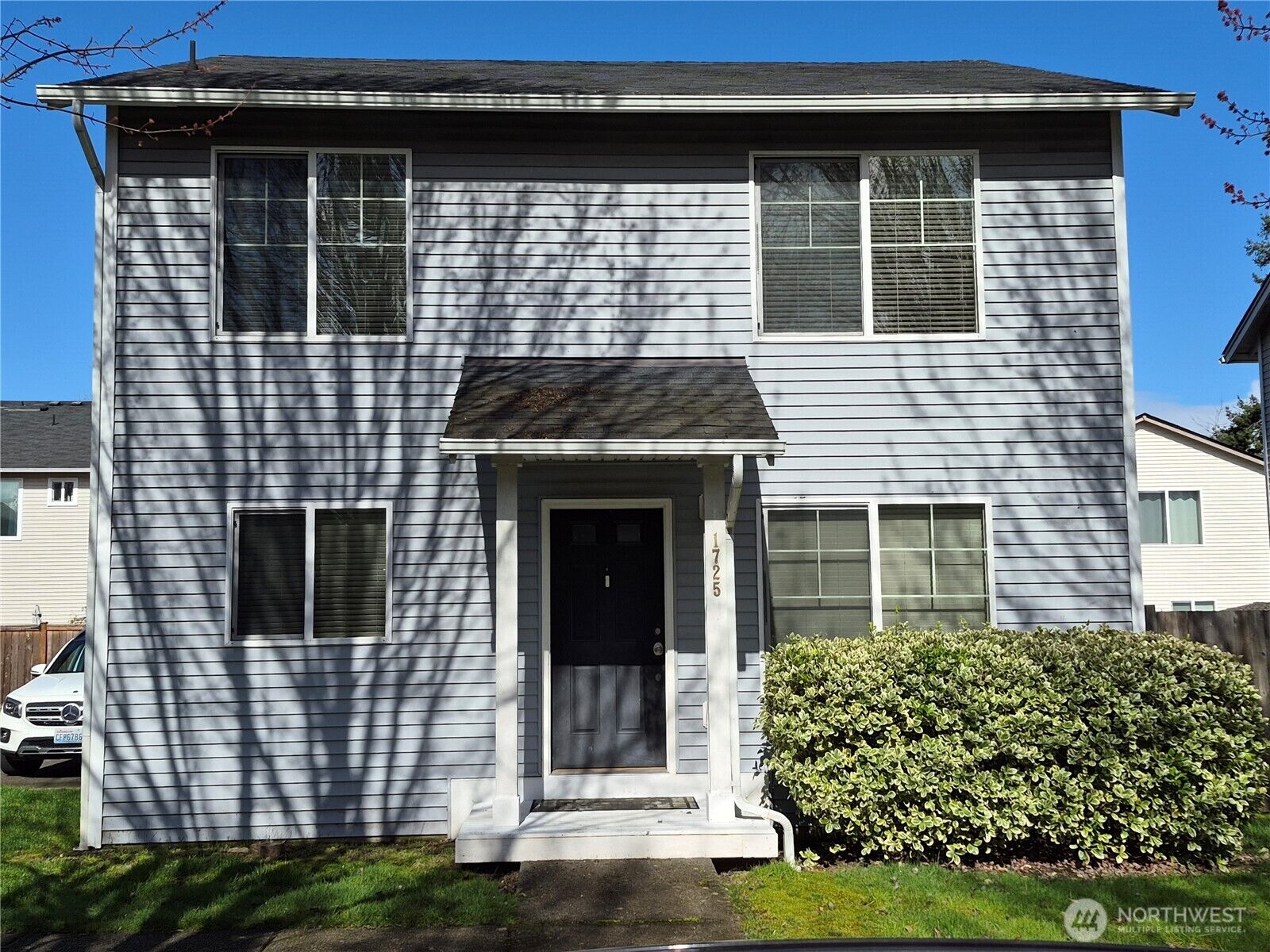 Property Photo:  1725 E 41st  WA 98404 
