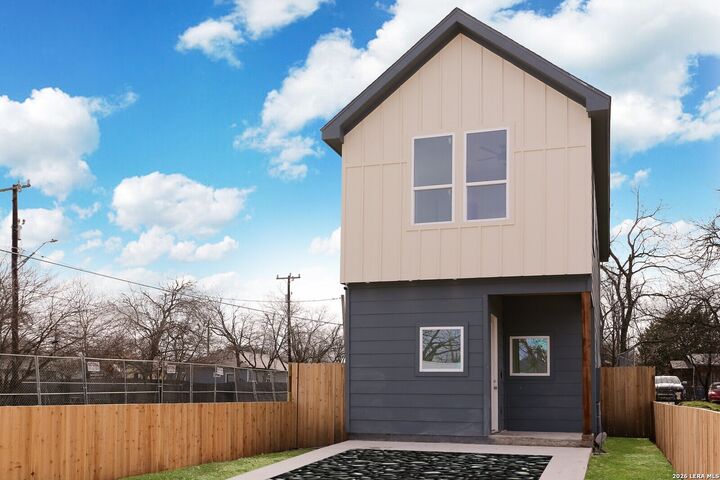 Property Photo:  205 Toledo  TX 78203 