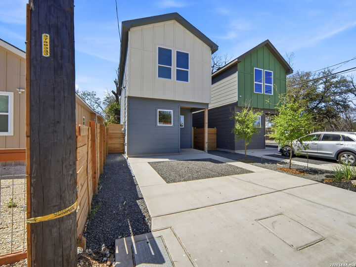 Property Photo:  205 Toledo  TX 78203 