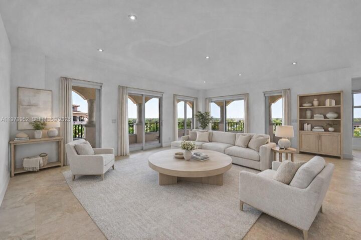 Property Photo:  13637 Deering Bay Dr 261  FL 33158 
