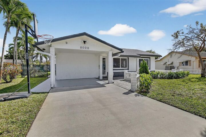 Property Photo:  8008 NW 101st Ave  FL 33321 