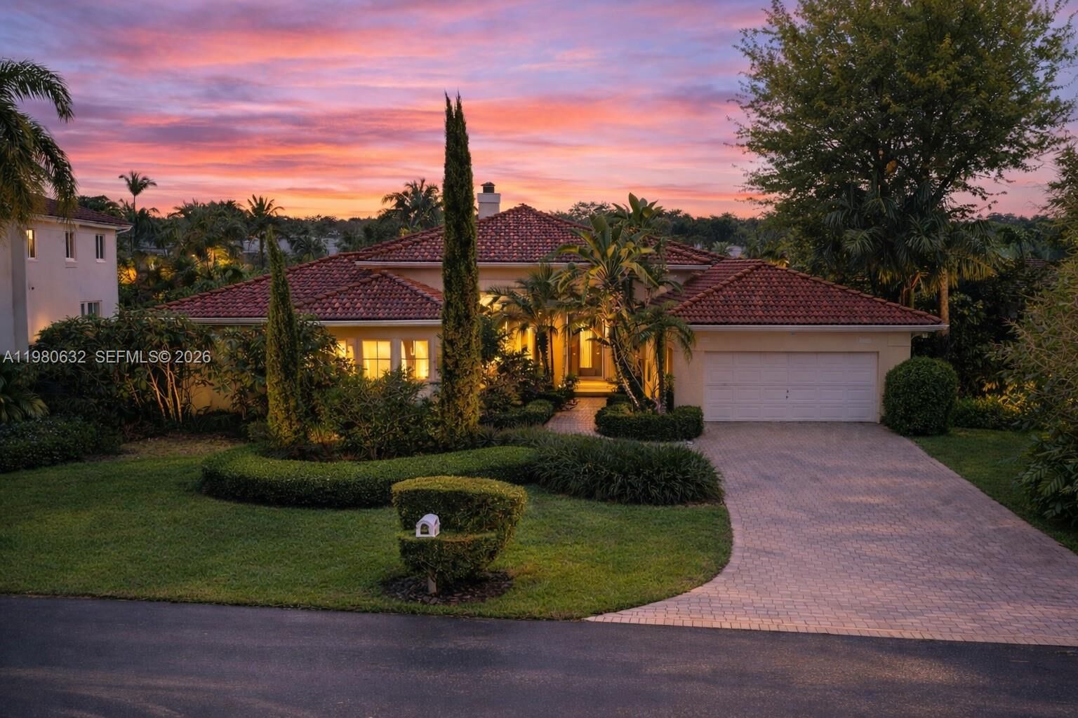 Property Photo: 16701 SW 84th Ct FL 33157