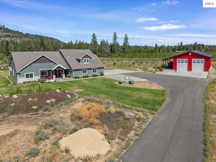 Property Photo:  457 W Kinnerly Ct  ID 83858 