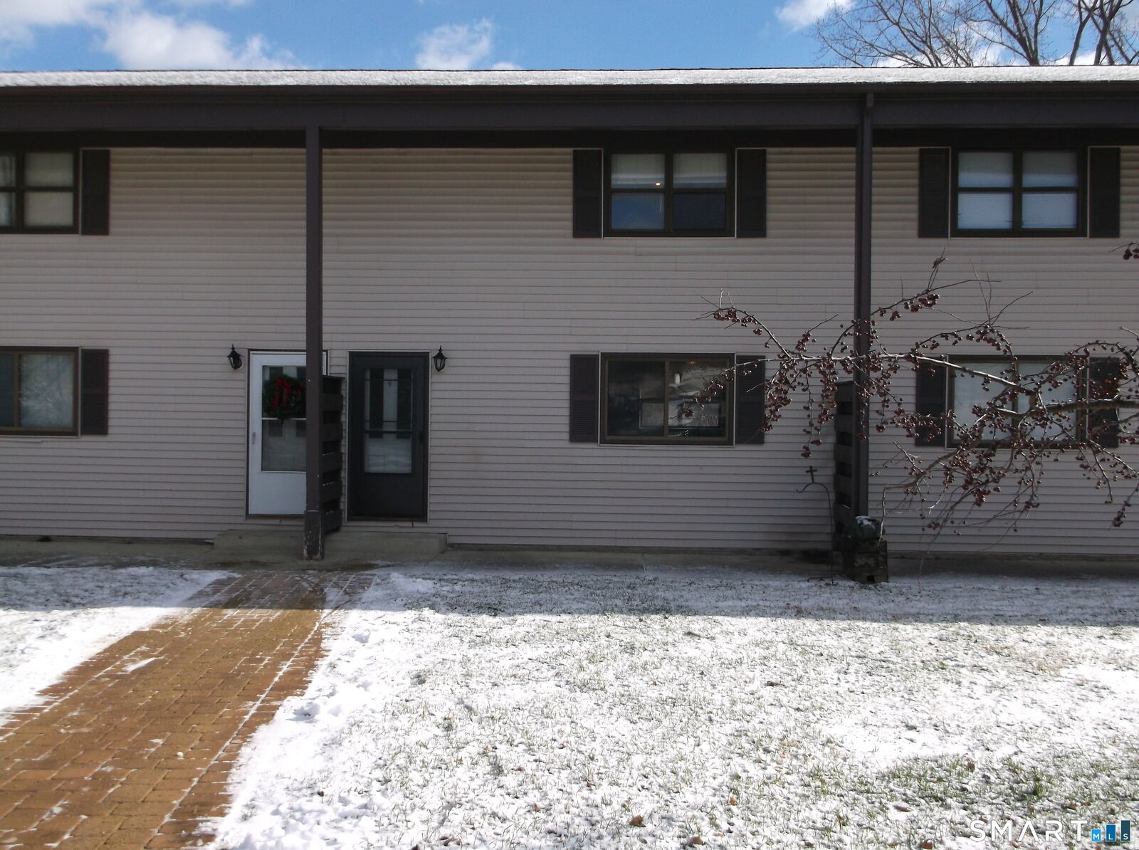 Property Photo:  346 Lebanon Avenue 4  CT 06415 