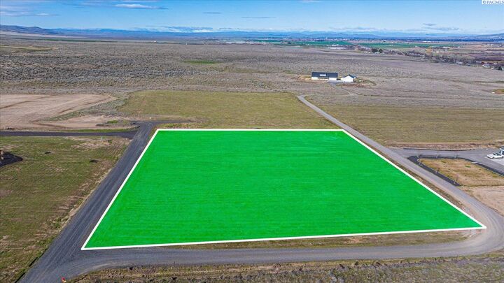 Property Photo:  Nka Byron Hill Lot #2  WA 99350 