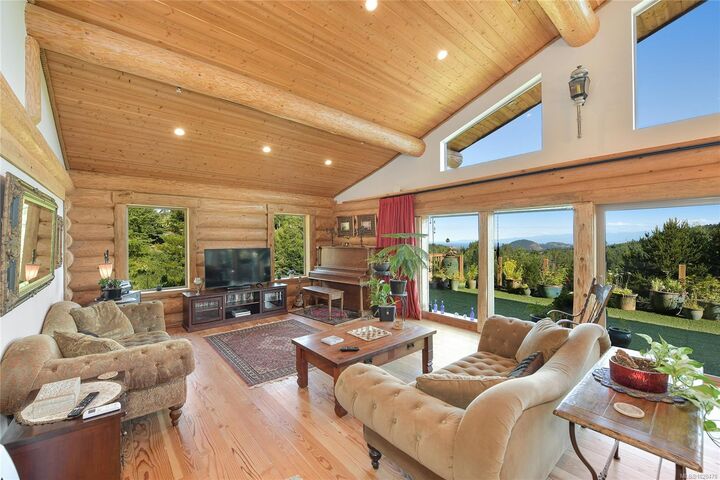 Property Photo: 4250 Goldstream Heights Dr BC V0R 2W3