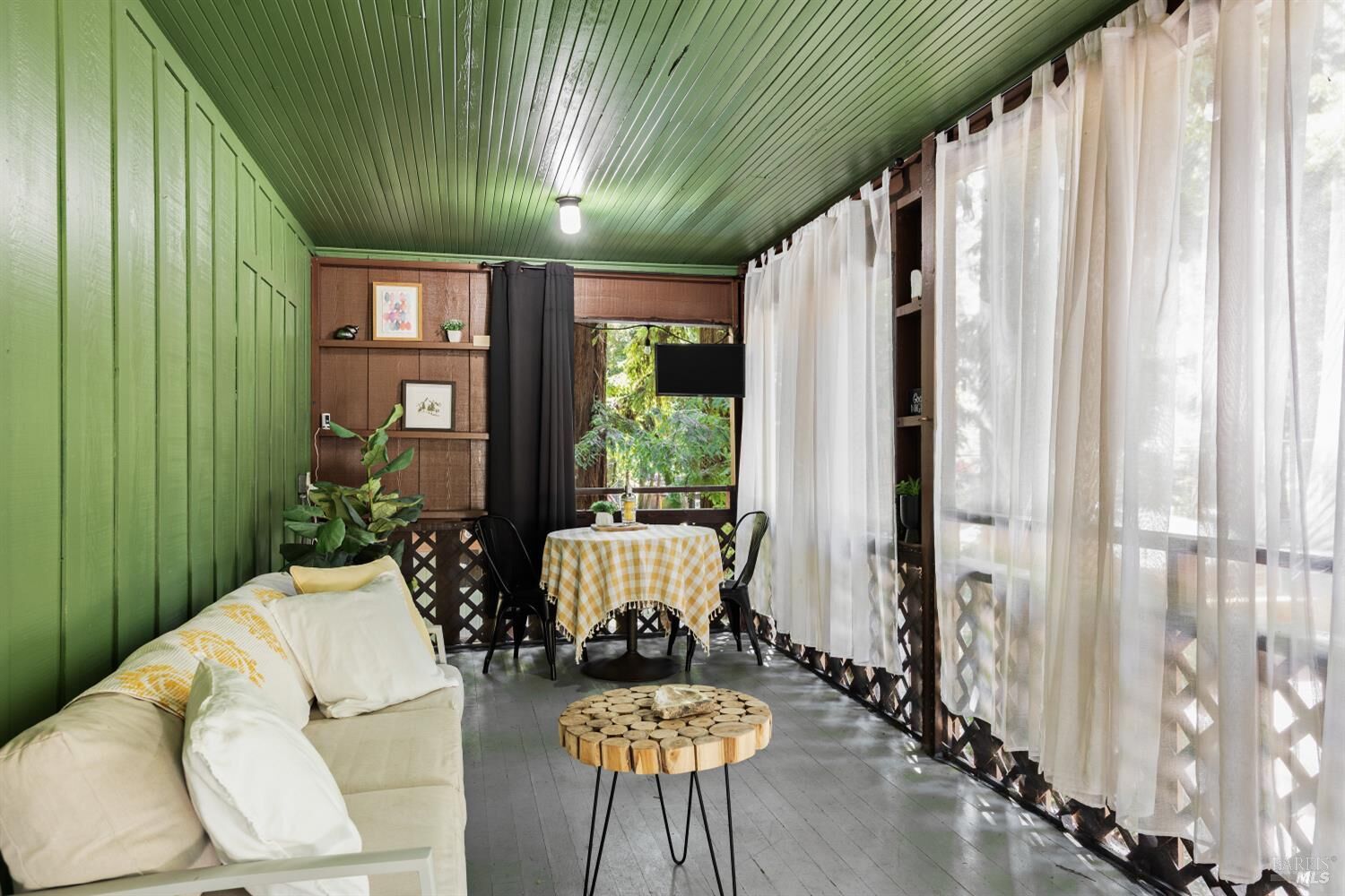 Property Photo:  15256 Canyon 3 Road  CA 95446 