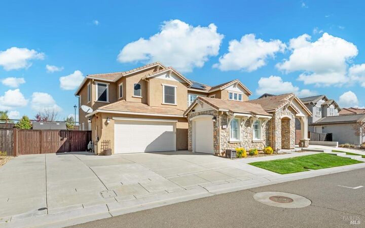 Property Photo:  2024 Linden Court  CA 95688 