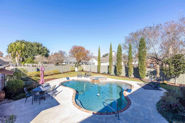 Property Photo:  10557 Sweetbrook Ave  LA 70809 