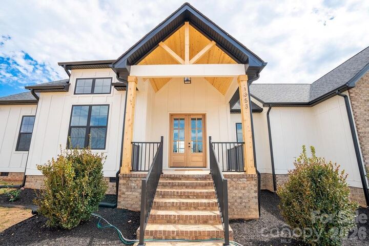 Property Photo:  1353 Maple Lee Court  NC 28092 