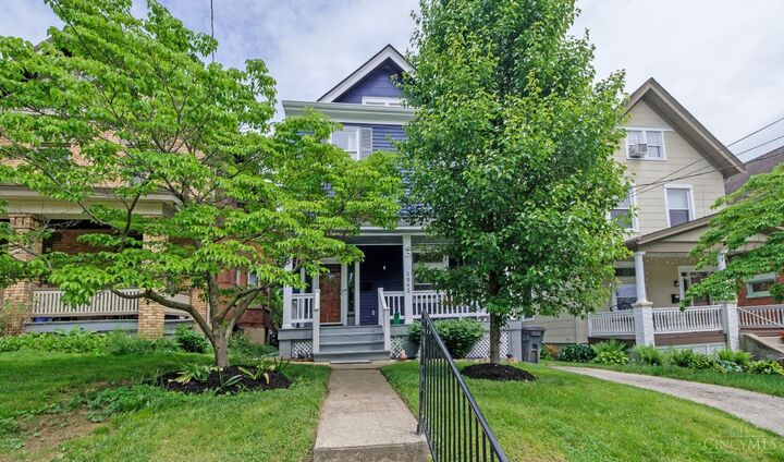 Property Photo: 5042 Wesley Avenue OH 45212