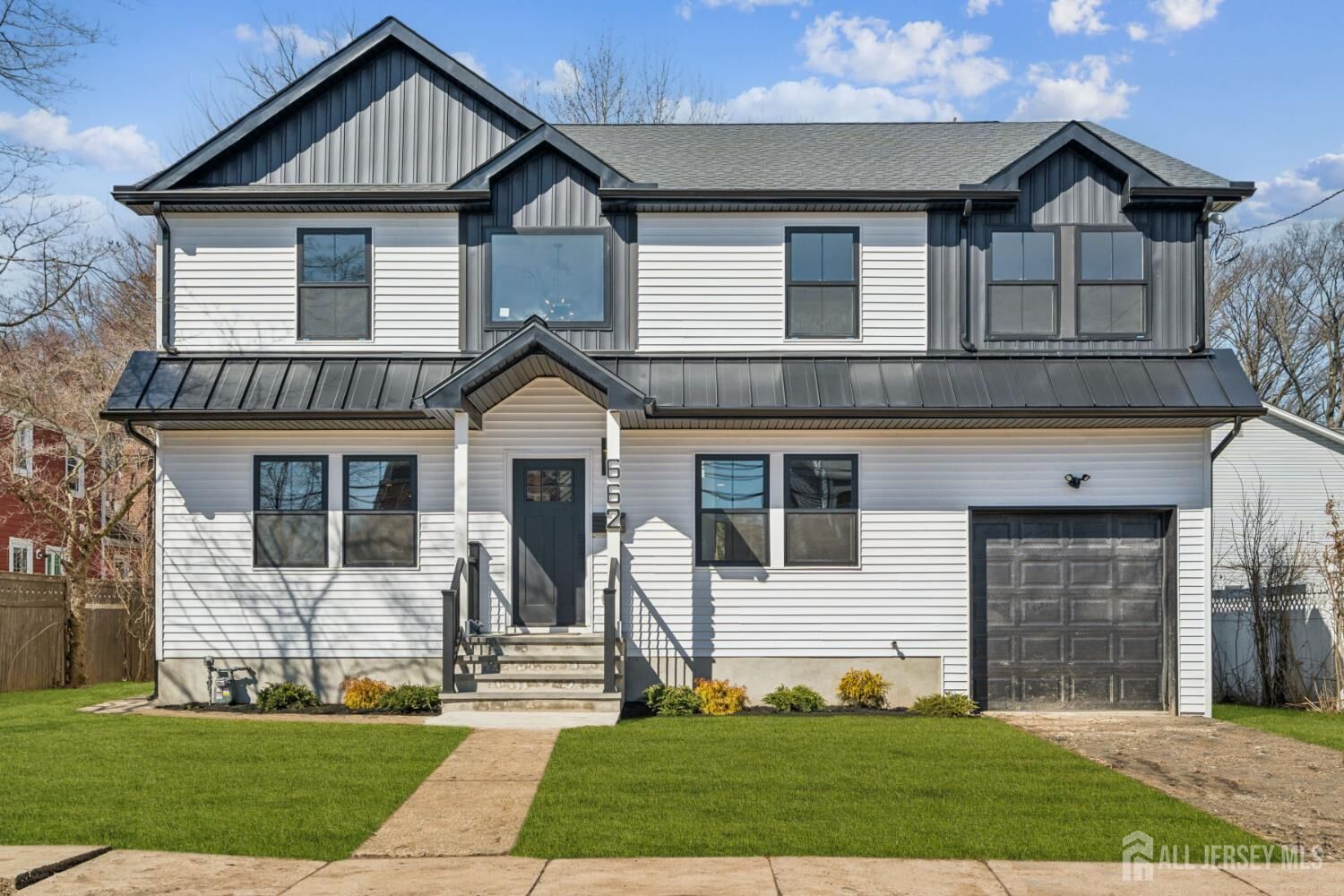 Property Photo:  662 Summit Road  NJ 07083 