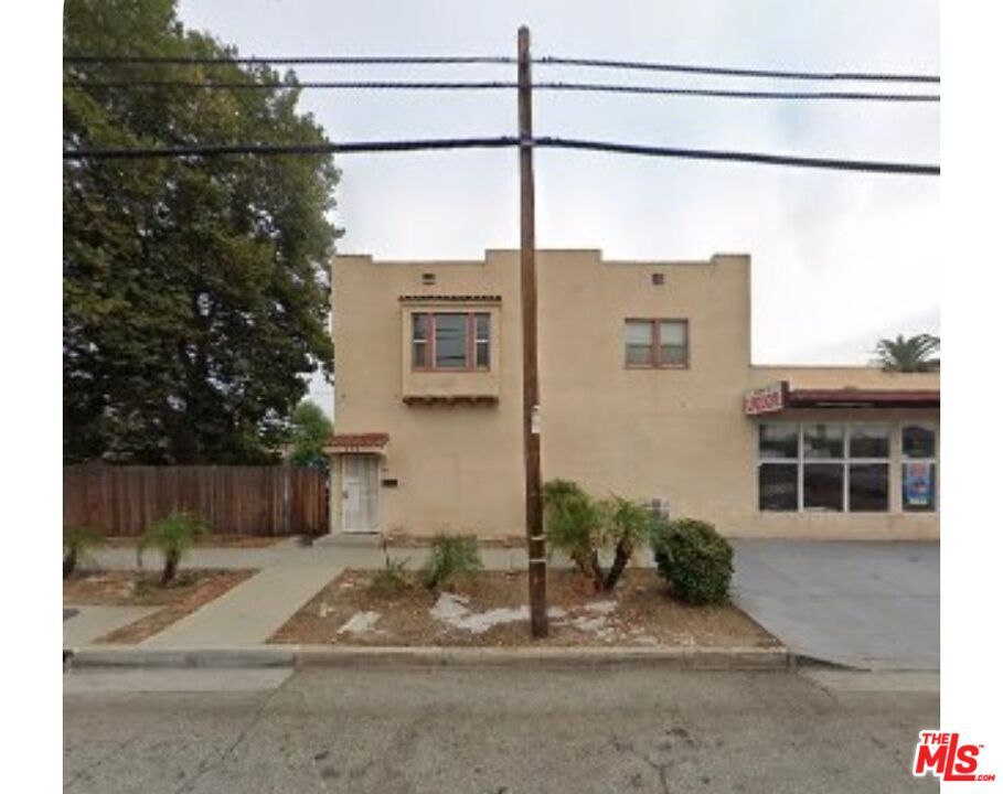 Property Photo:  181 E 8th St  CA 91786 