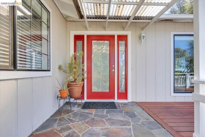 Property Photo:  20235 Sommette Dr  CA 95370 