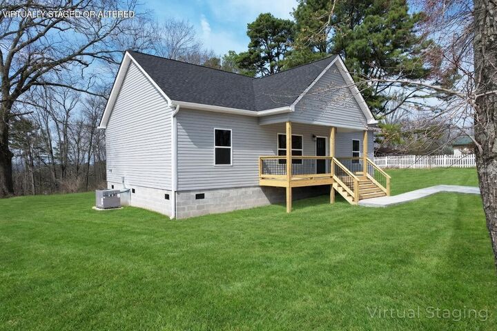 Property Photo:  1205 Sunset Trail NE  TN 37311 