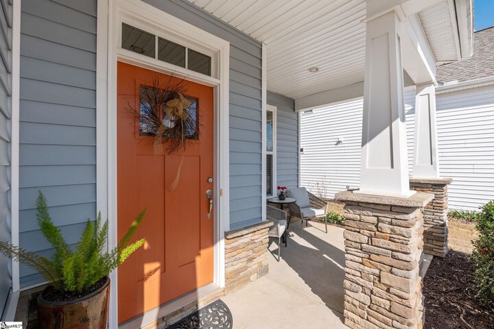 Property Photo: 306 Kelby Street SC 29690