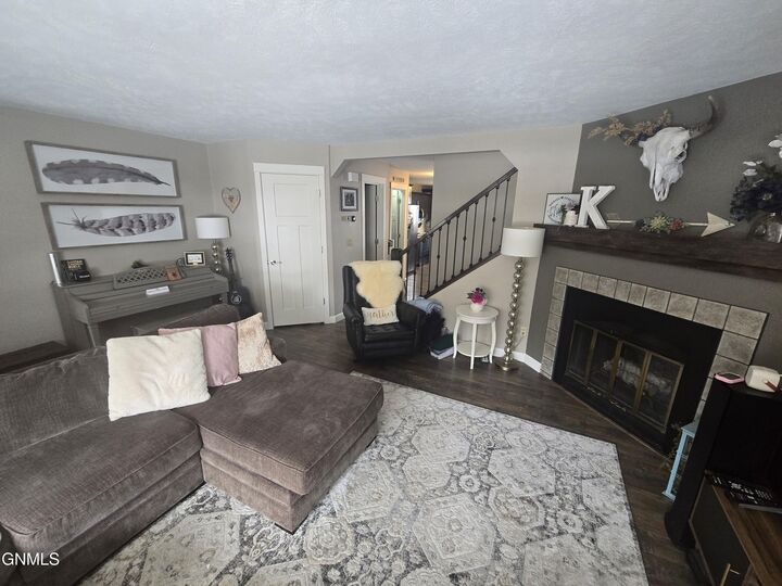 Property Photo: 1526 Cimarron Drive ND 58503