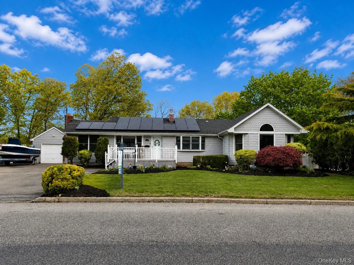 Property Photo:  98 Fawn Lane E  NY 11720 