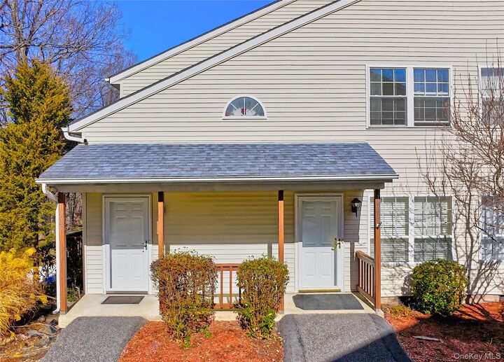 Property Photo:  1906 Rosewood Court  NY 10930 