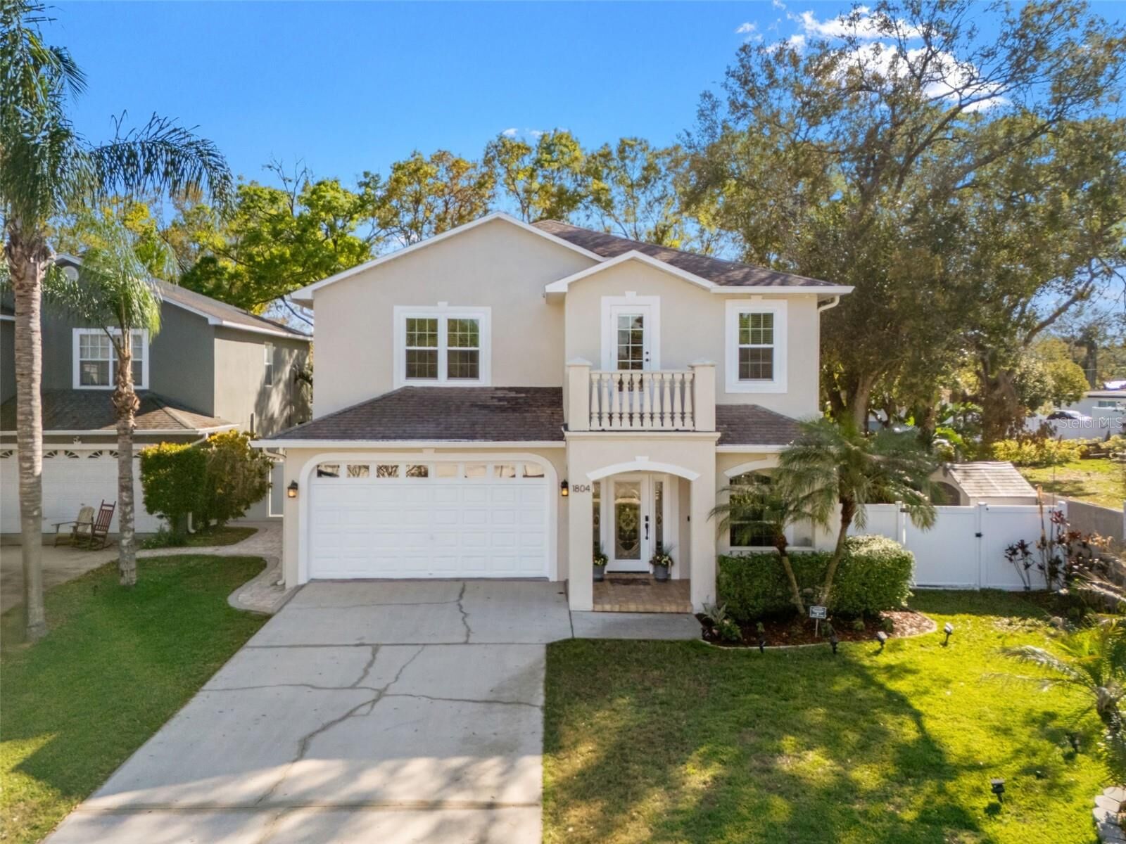 Property Photo:  1804 W Erna Drive  FL 33603 
