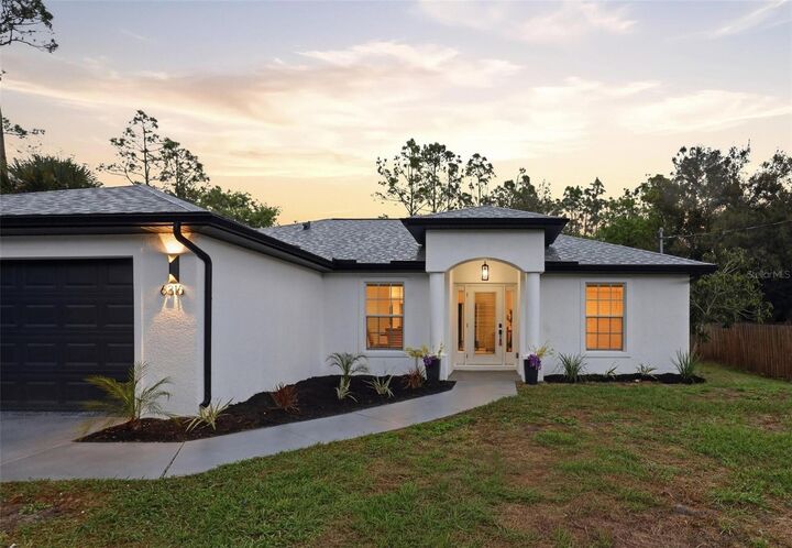 Property Photo:  6316 Bluery Avenue  FL 34291 