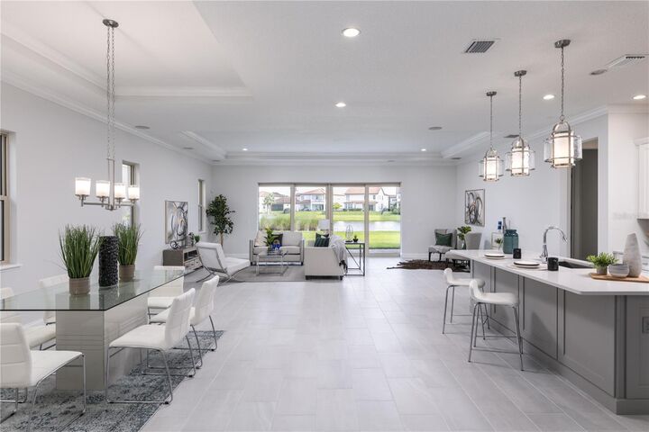 Property Photo:  10475 Royal Cypress Way  FL 32836 