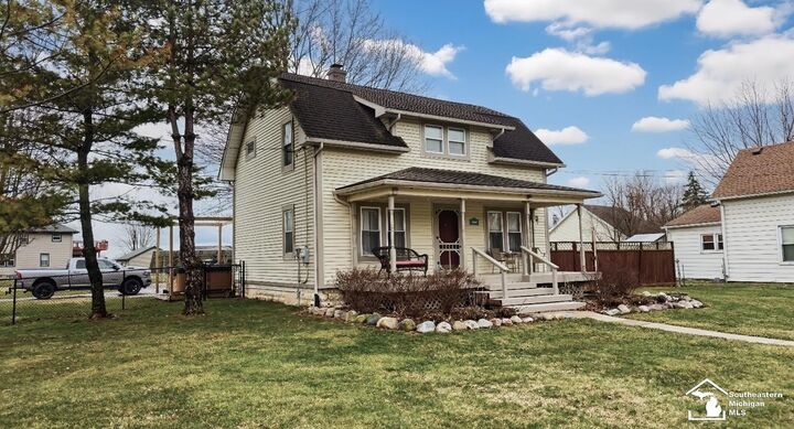 Property Photo:  6964 S Huron River Drive  MI 48179 