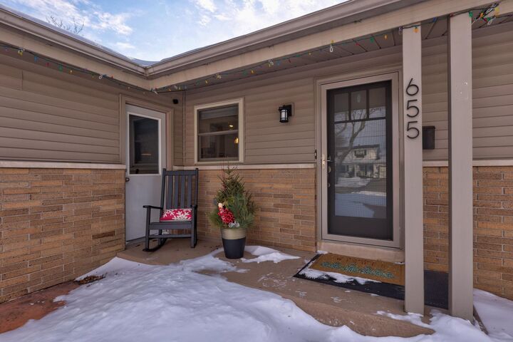 Property Photo:  655 Eastgate Drive  MI 48734 