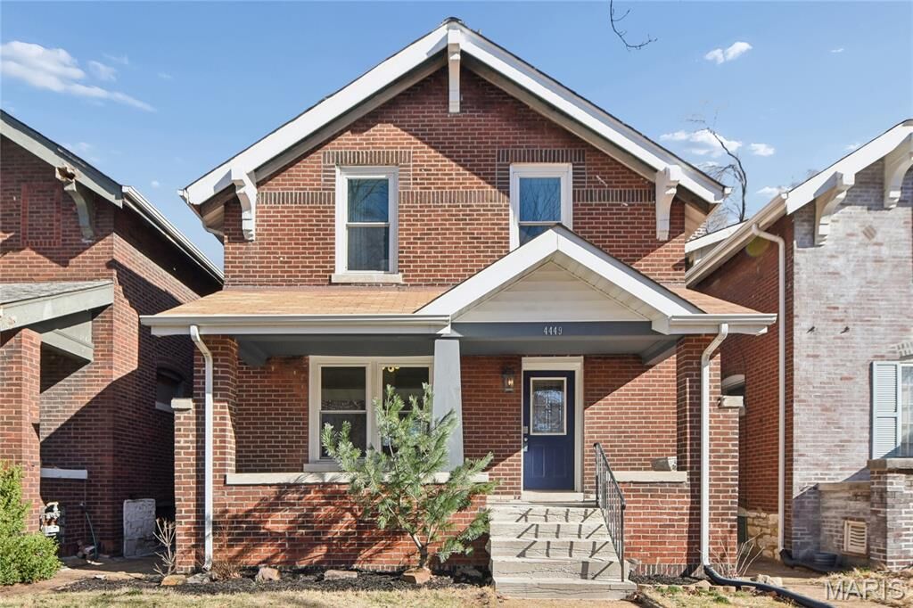 Property Photo:  4449 Shaw Boulevard  MO 63110 