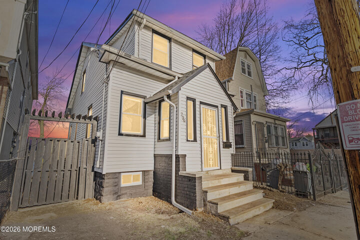 Property Photo:  239 S 19th Street  NJ 07103 