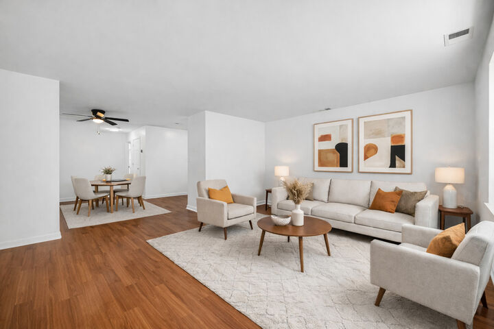 Property Photo:  6419 S Kenwood Avenue  IL 60637 