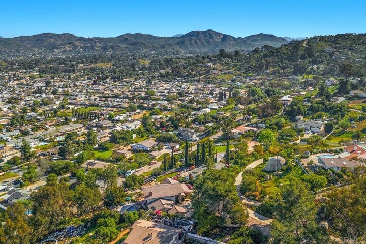 Property Photo: 1605 Vista Del Valle CA 92019