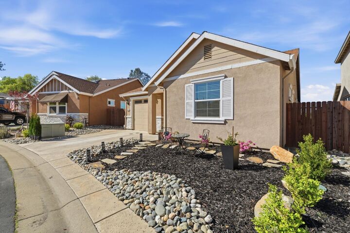 Property Photo:  2822 Winesap Circle  CA 95667 