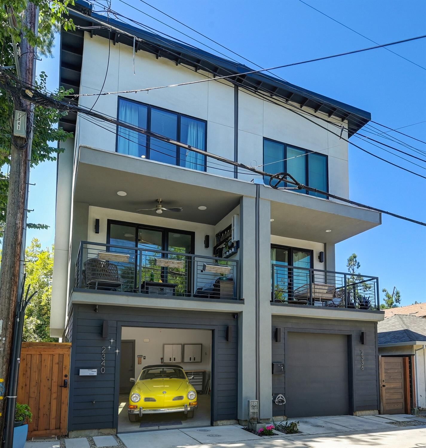 Property Photo:  2340 River Cats Alley  CA 95818 