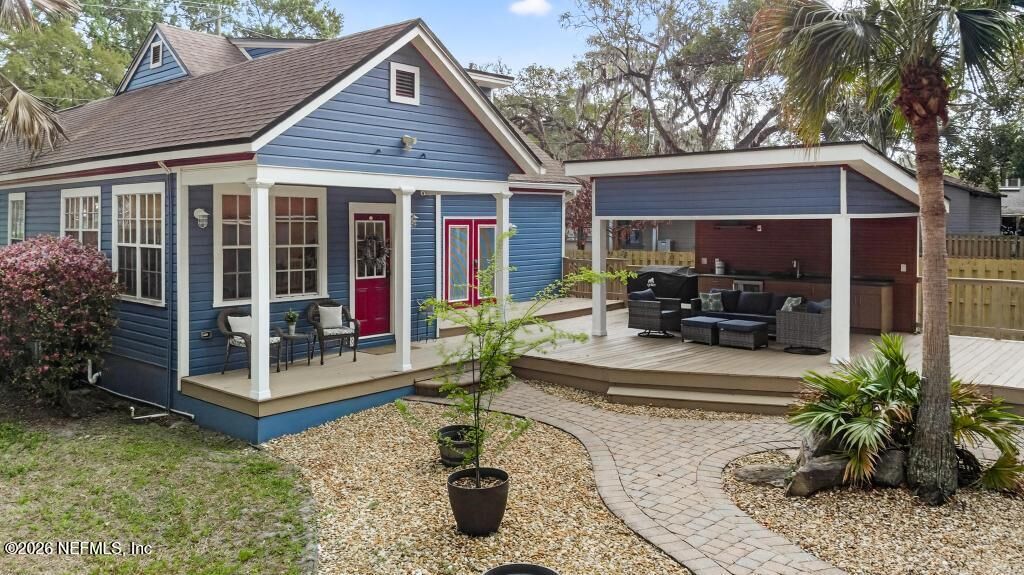 Property Photo:  1642 Glendale Street  FL 32205 