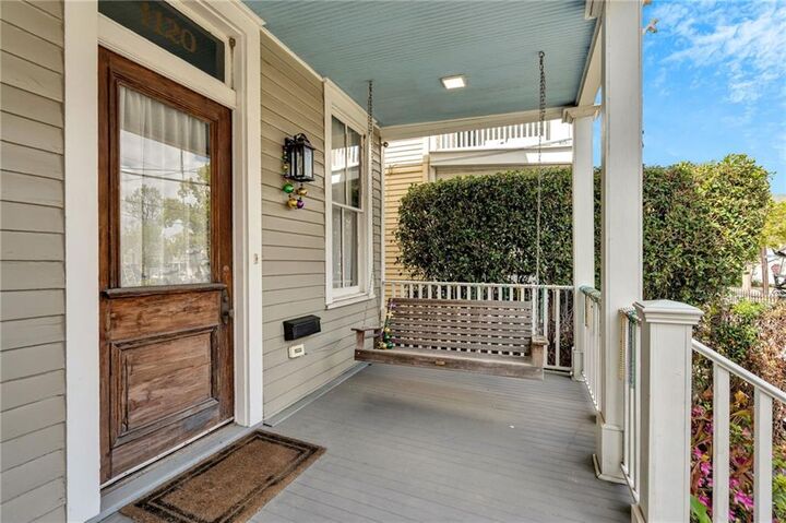 Property Photo:  1118 20 Milan Street  LA 70115 
