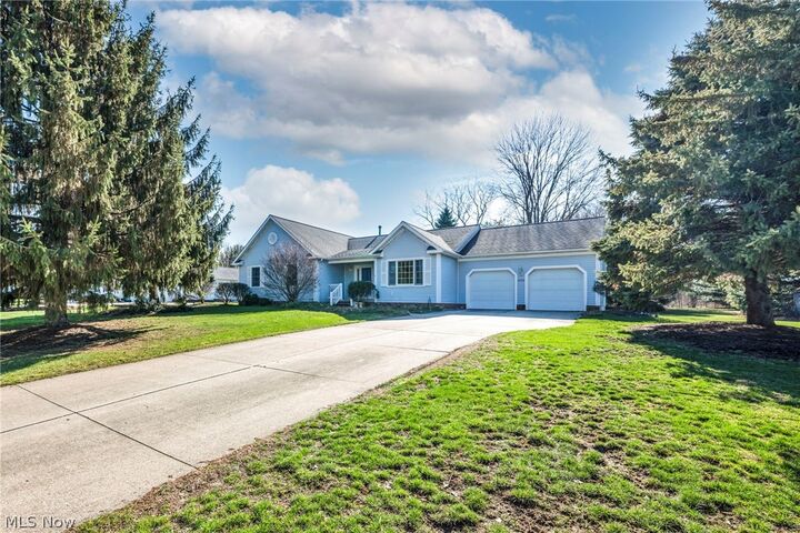 Property Photo:  6750 Rockport Lane  OH 44060 