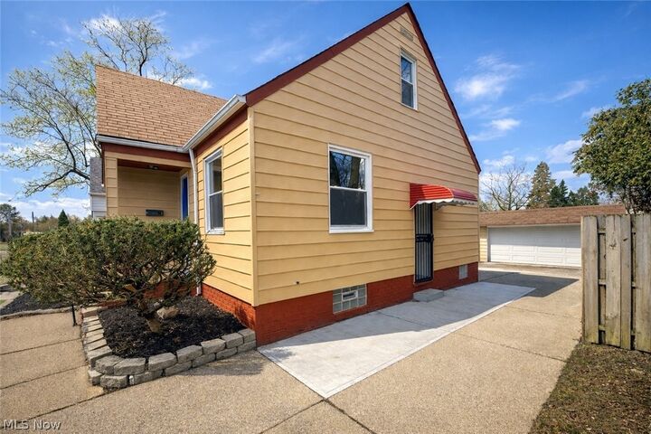 Property Photo: 19910 Mountville Drive OH 44137