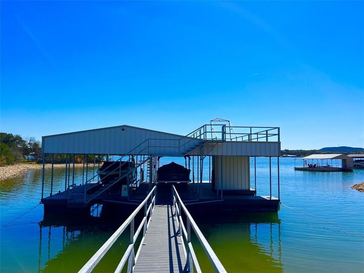 Property Photo:  5505 Lakeshore Drive  TX 76450 