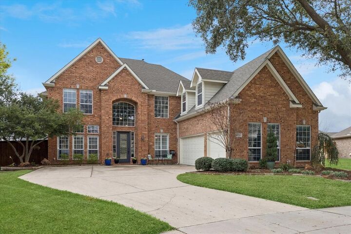 Property Photo: 4016 Kimbell Drive TX 76244