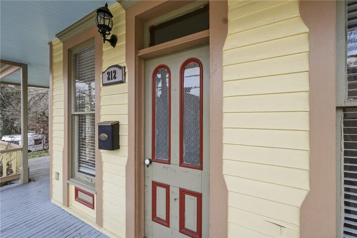Property Photo:  212 Spring Street  AR 72632 