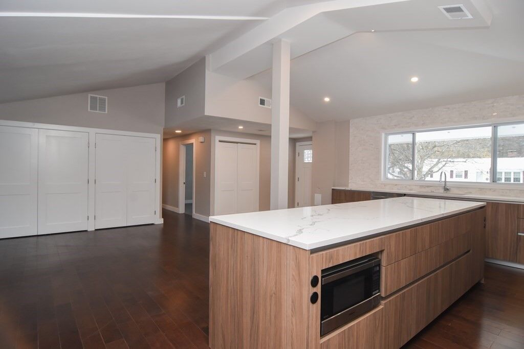 Property Photo: 27 Fenway Dr MA 01701