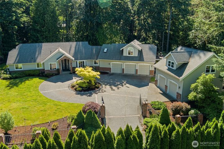 Property Photo:  15618  163rd Avenue NE  WA 98072 