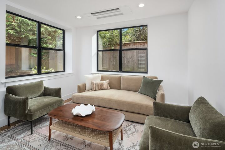 Property Photo:  2613 NE 87th Street  WA 98115 