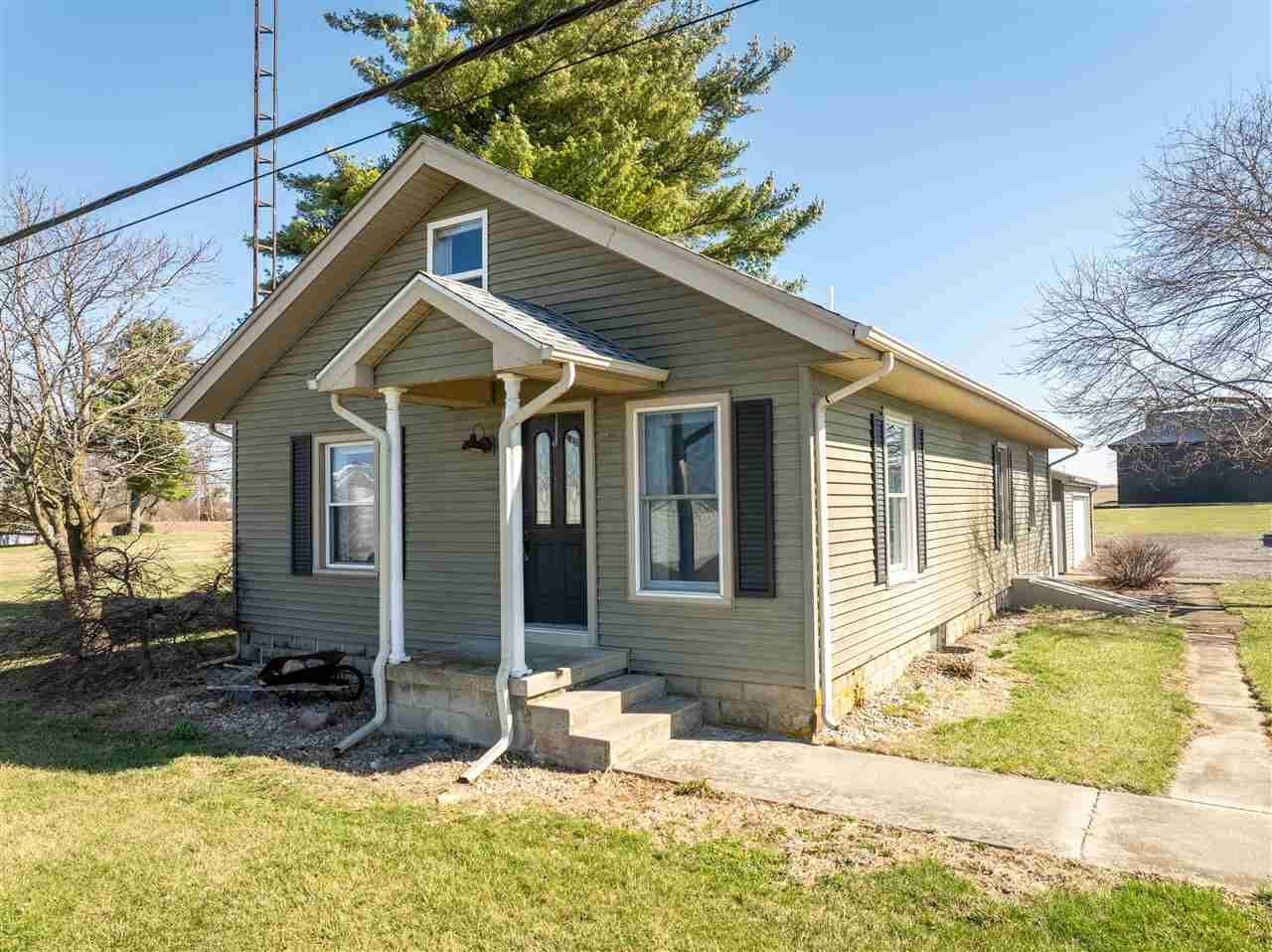 Property Photo:  541 N Centerville Road  IN 47330 